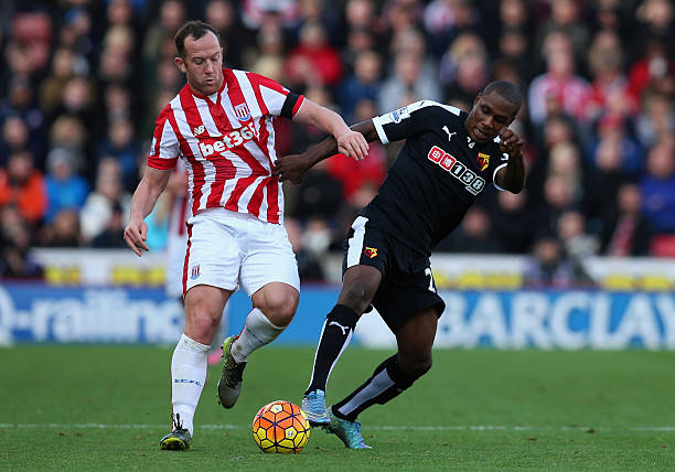 往容易因為 往容易因為