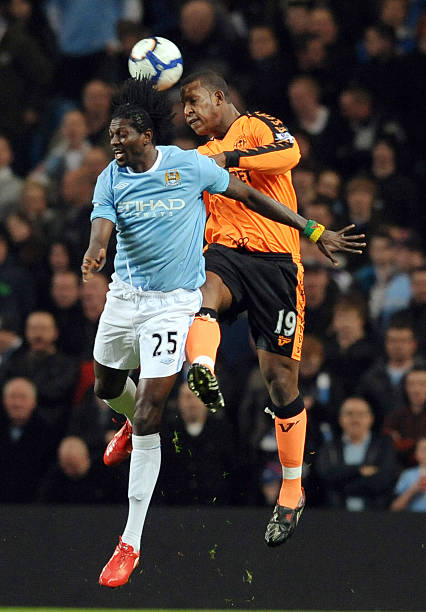 外侧韧带受 外侧韧带受